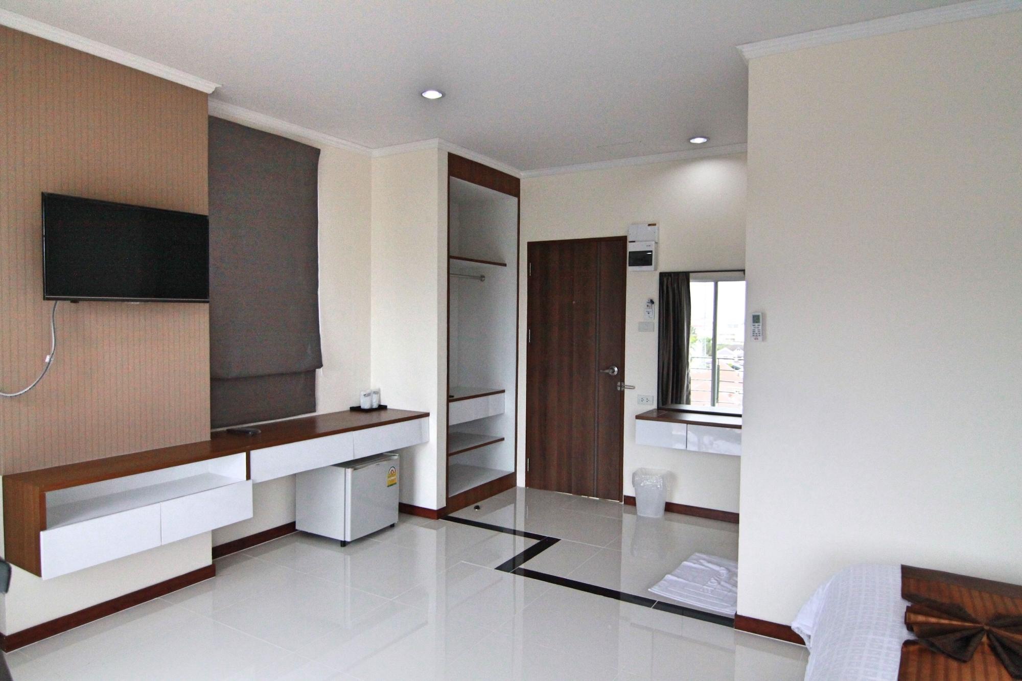 Ttt Hotel Hat Yai Esterno foto