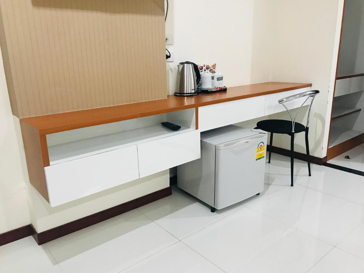 Ttt Hotel Hat Yai Esterno foto